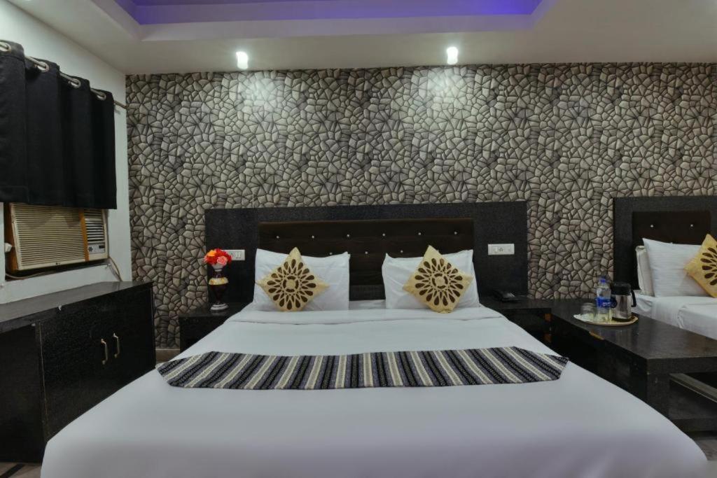 Hotel Shiva International Near By Igi Airport 新德里 外观 照片