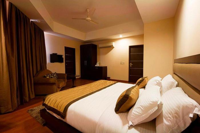 Hotel Shiva International Near By Igi Airport 新德里 外观 照片