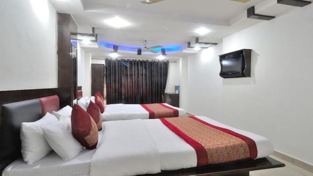 Hotel Shiva International Near By Igi Airport 新德里 外观 照片